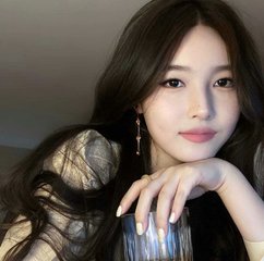 床上的裸场景未审查版本